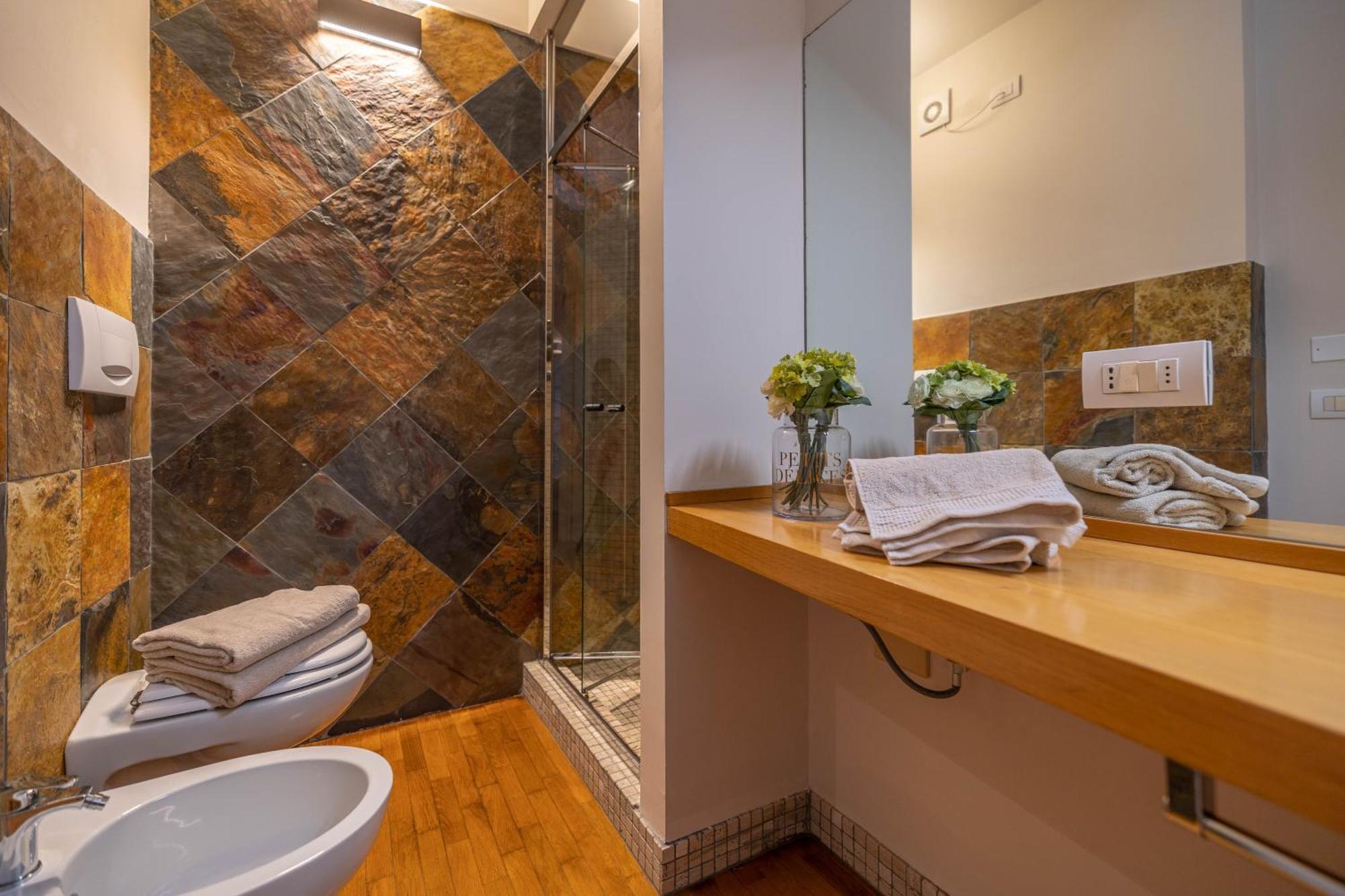 Comforthouse Luxury Vacancy * Ravenna